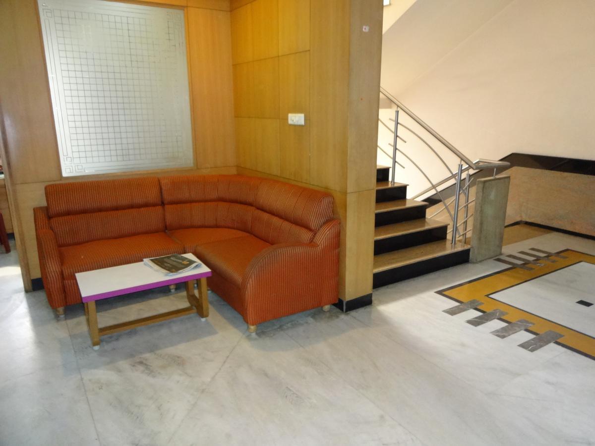Hotel Grand Palace Coimbatore Ngoại thất bức ảnh