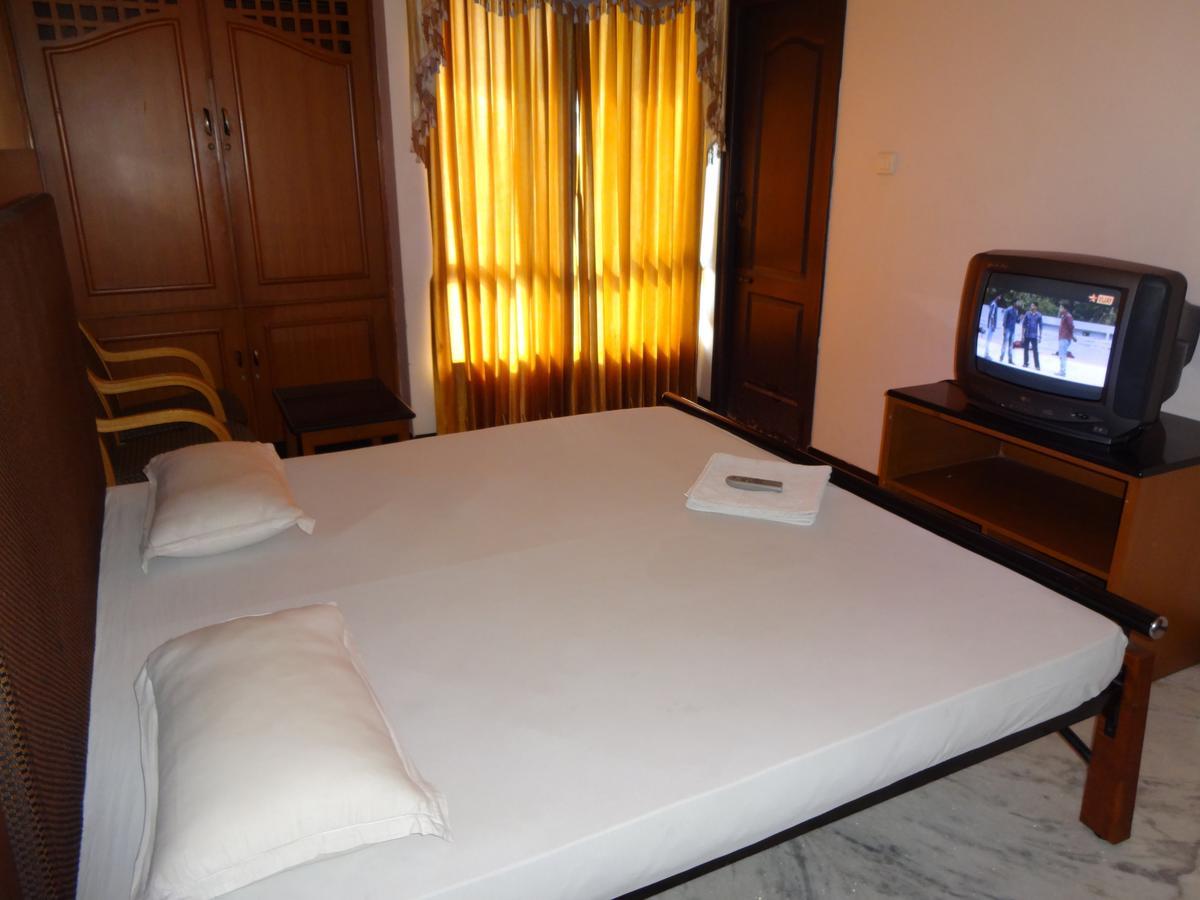 Hotel Grand Palace Coimbatore Ngoại thất bức ảnh