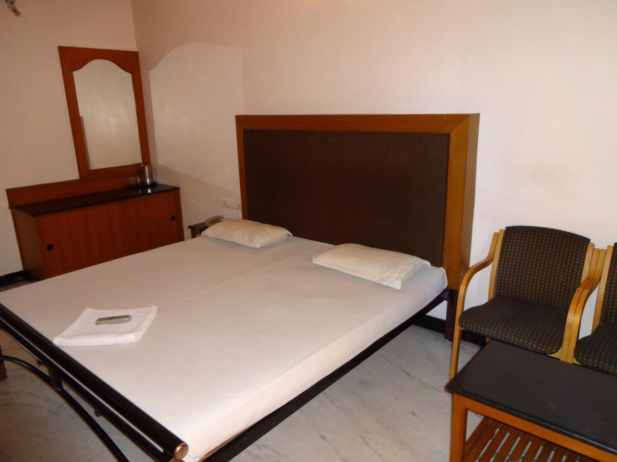 Hotel Grand Palace Coimbatore Ngoại thất bức ảnh